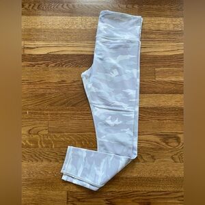 Athleta Ultra High Rise Elation 7/8 Tight Camo Medium Tall